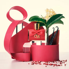 Carolina Herrera CH Privee bottle